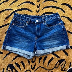 Blank NYC The Fulton Shorts. Size 27